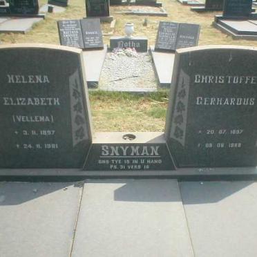 SNYMAN Christoffel Gerhardus 1897-1988 &amp; Helena Elizabeth VELLEMA 1897-1981