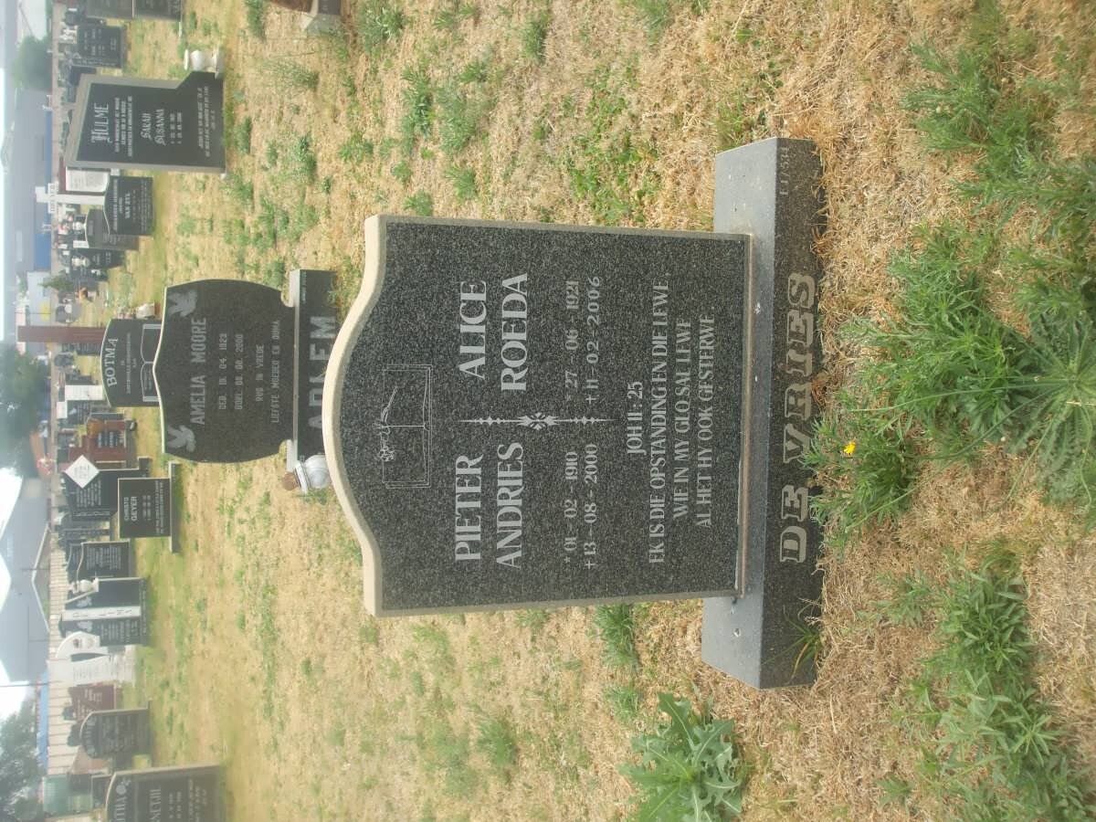 VRIES Pieter Andries, de 1910-2000 &amp; Alice Roeda 1921-2006