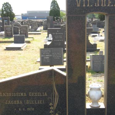 VILJOEN Philippus Christoffel Willem 1920-1984 &amp; Andrissina Cecilia Jacoba 1928-