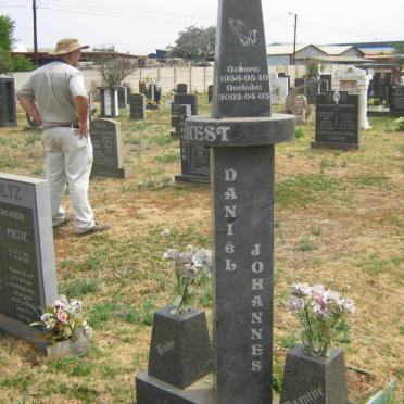 WEST Daniël Johannes 1936-2003 &amp; Petronella Christina 1936-