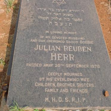 HERR Julian Reuben -1976