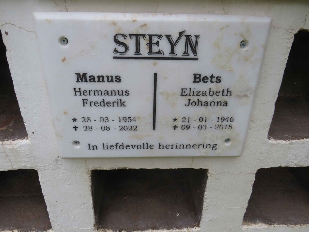 STEYN Hermanus Frederik 1954-2022 & Elizabeth Johanna 1946-2015