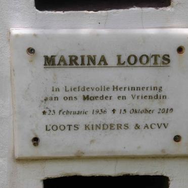 LOOTS Marina 1936-2010