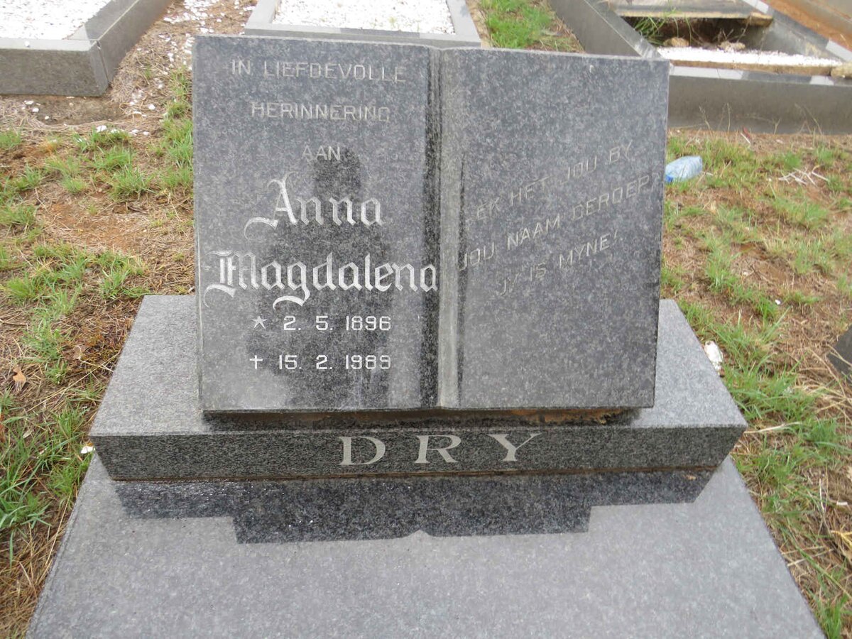 DRY Anna Magdalena 1896-1989