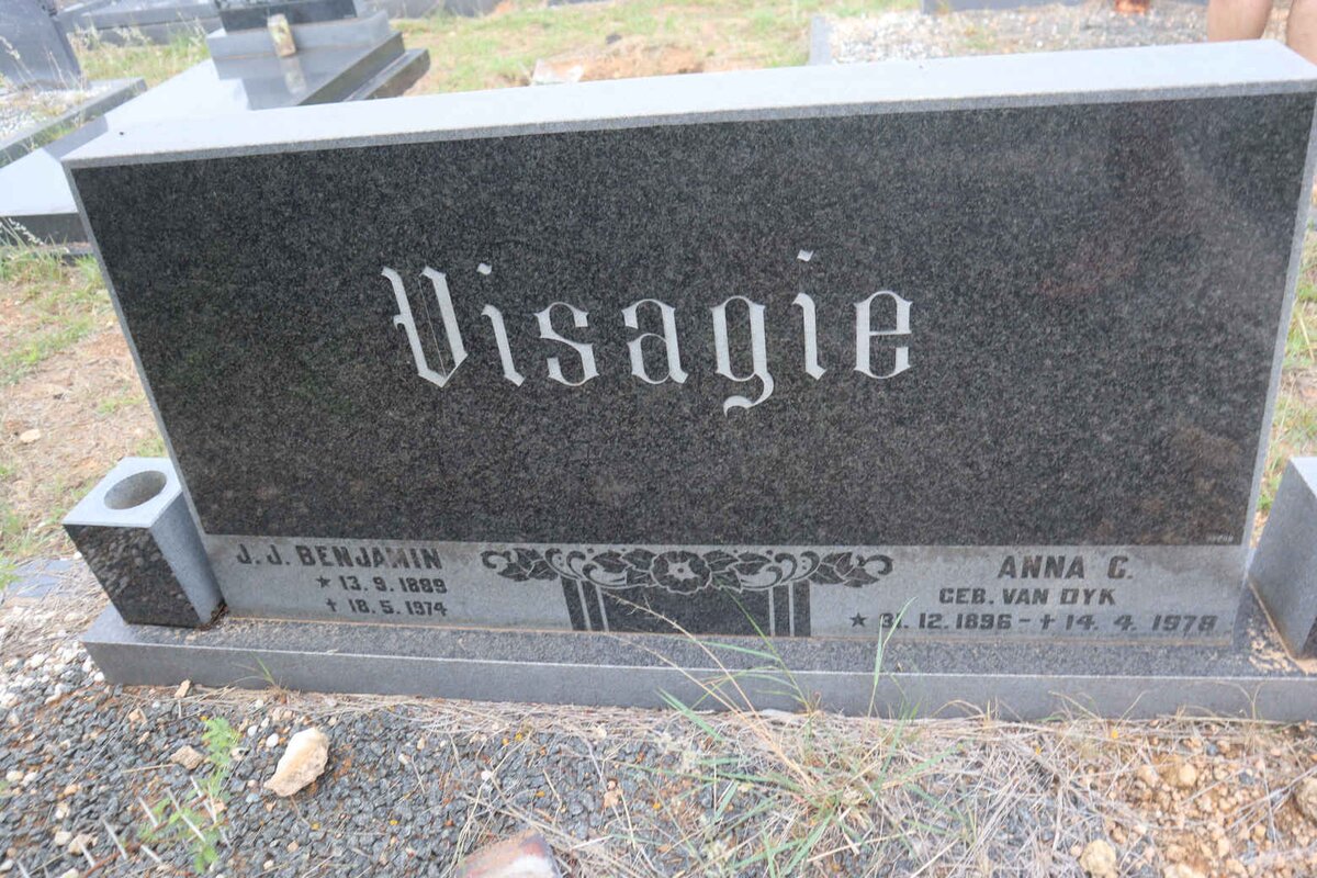 VISAGIE J.J. Benjamin 1889-1974 & Anna C. VAN DYK 1896-1978