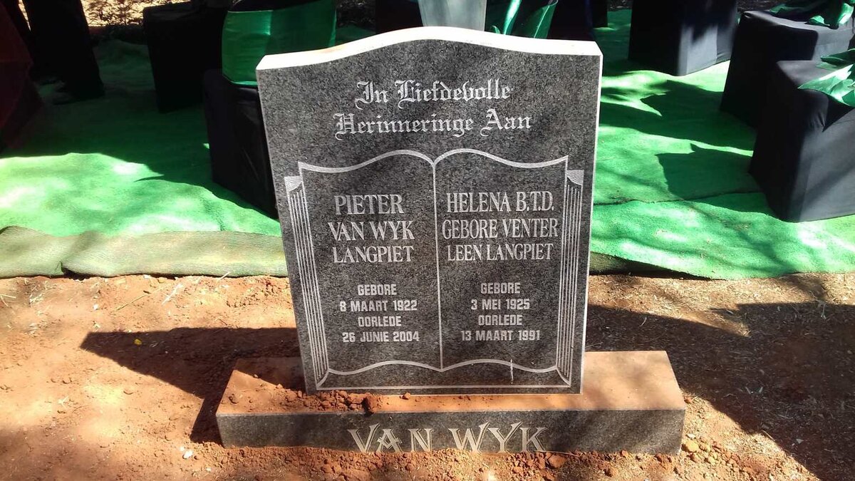 WYK Pieter, van 1922-2004 &amp; Helena B.T.D. VENTER 1925-1991