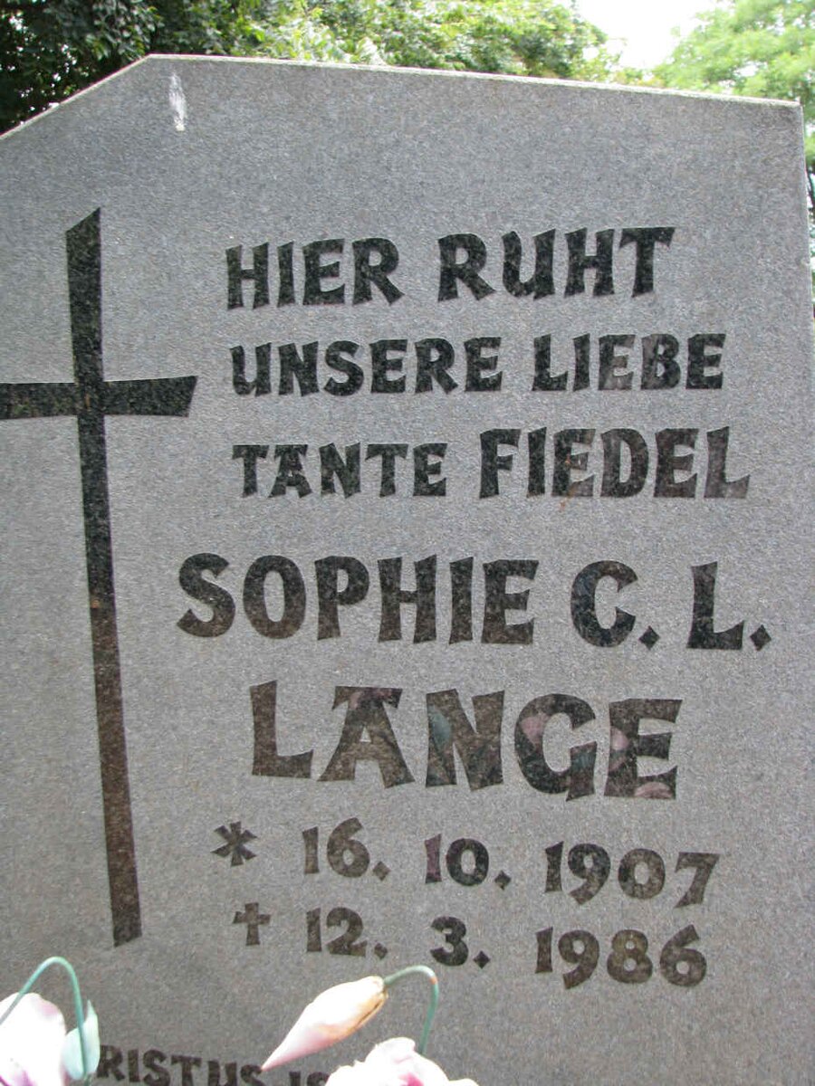 LANGE Sophie C.L. 1907-1986