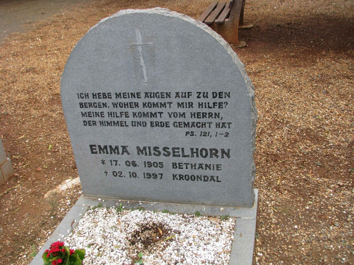 MISSELHORN Emma 1905-1997