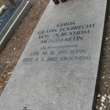 MONTMARTIN Gerda nee HAMMERSCHMIDT 1911-2007