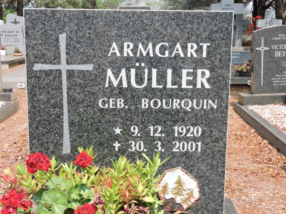 MÜLLER Armgart nee BOURQUIN 1920-2001