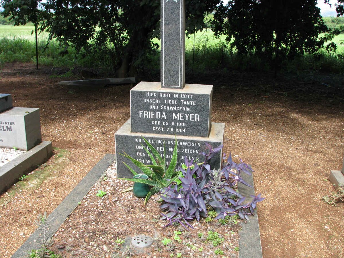 MEYER Frieda 1901-1984