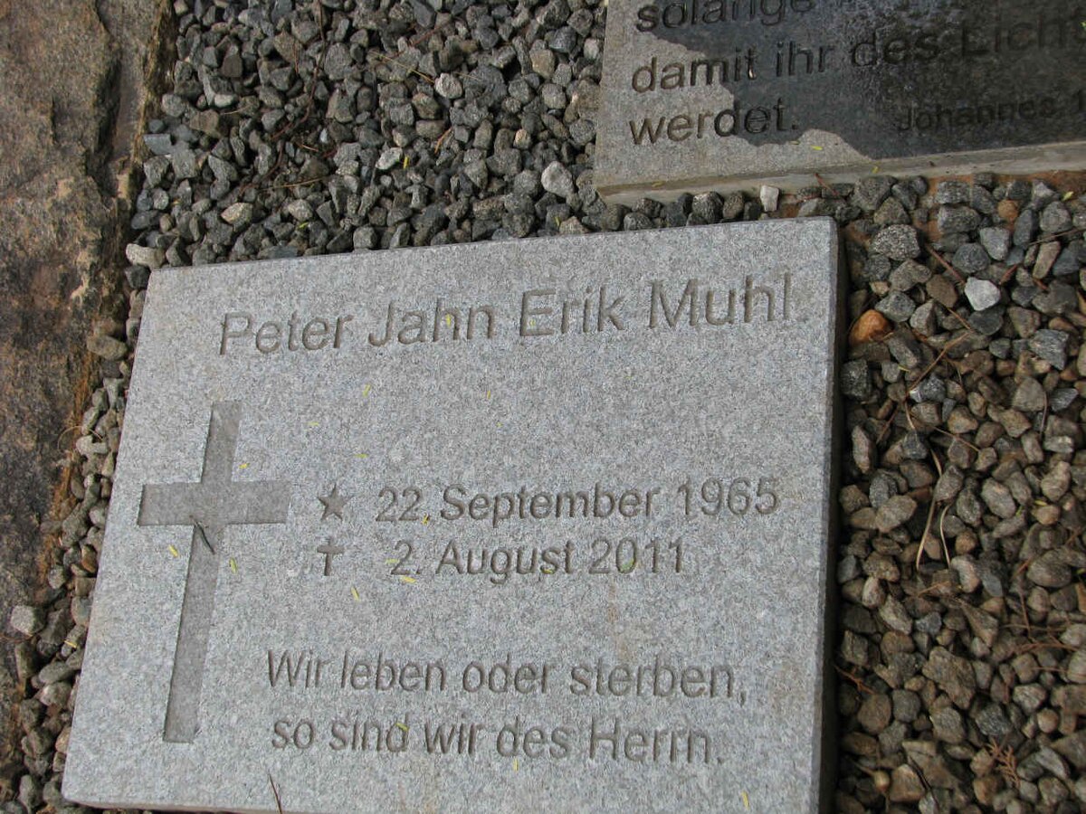 MUHL Peter Jahn Erik 1965-2011