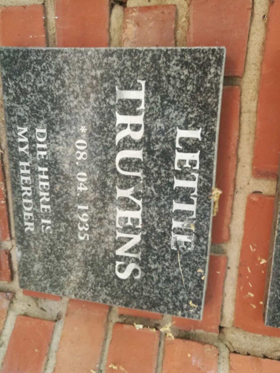 TRUYENS Lettie 1935-