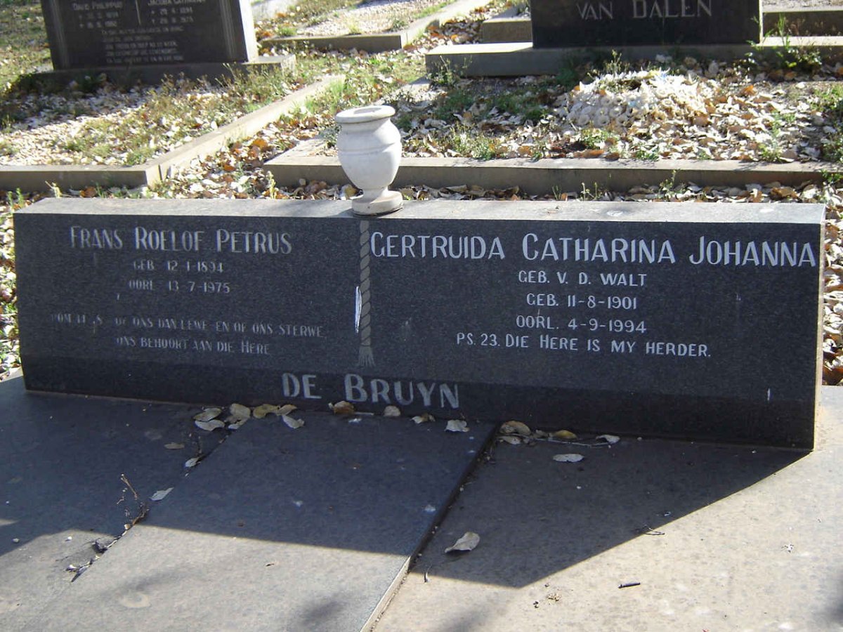 BRUYN Frans Roelof Petrus, de 1894-1975 &amp; Gertruida Catharina V.D. WALT 1901-1994