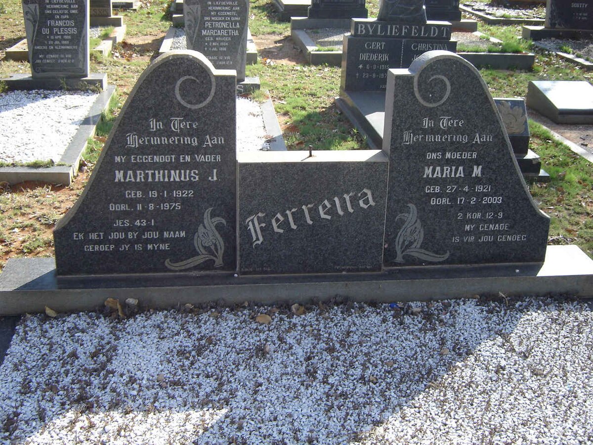 FERREIRA Marthinus J. 1922-1975 &amp; Maria W. 1921-2002