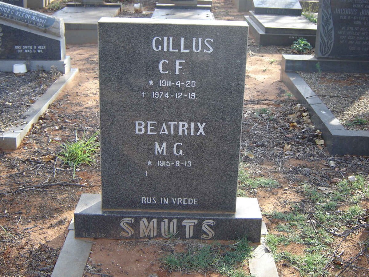 SMUTS C.F. 1911-1974 &amp; M.G. 1915-