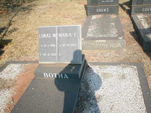 BOTHA Lukas W. 1916-1992 &amp; Maria E. 1925-?