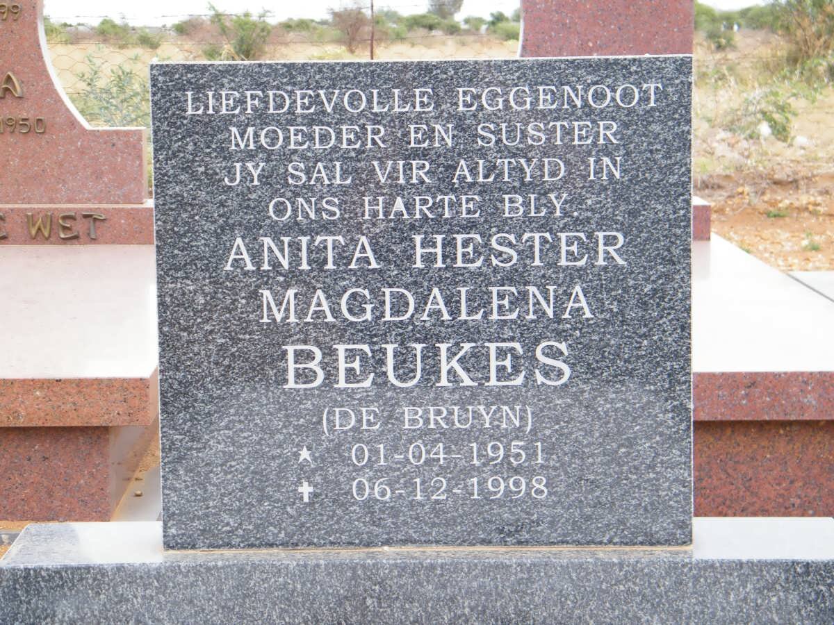 BEUKES Anita Hester Magdalena nee DE BRUYN 1951-1998