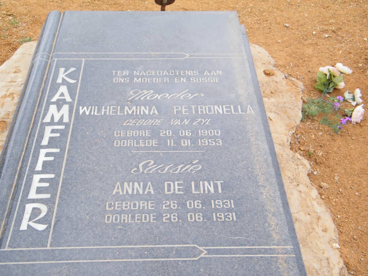 KAMFFER Wilhelmina Petronella nee VAN ZYL 1900-1953 :: KAMFFER Anna De Lint 1931-1931