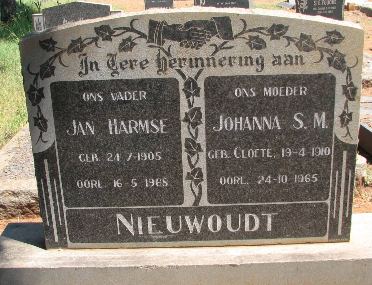NIEUWOUDT Jan Harmse 1905-1968 &amp; Johanna S.M. CLOETE 1910-1965