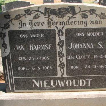 NIEUWOUDT Jan Harmse 1905-1968 &amp; Johanna S.M. CLOETE 1910-1965