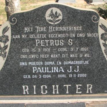 RICHTER Petrus S. 1901-1961 &amp; Paulina J.J. 1904-2000