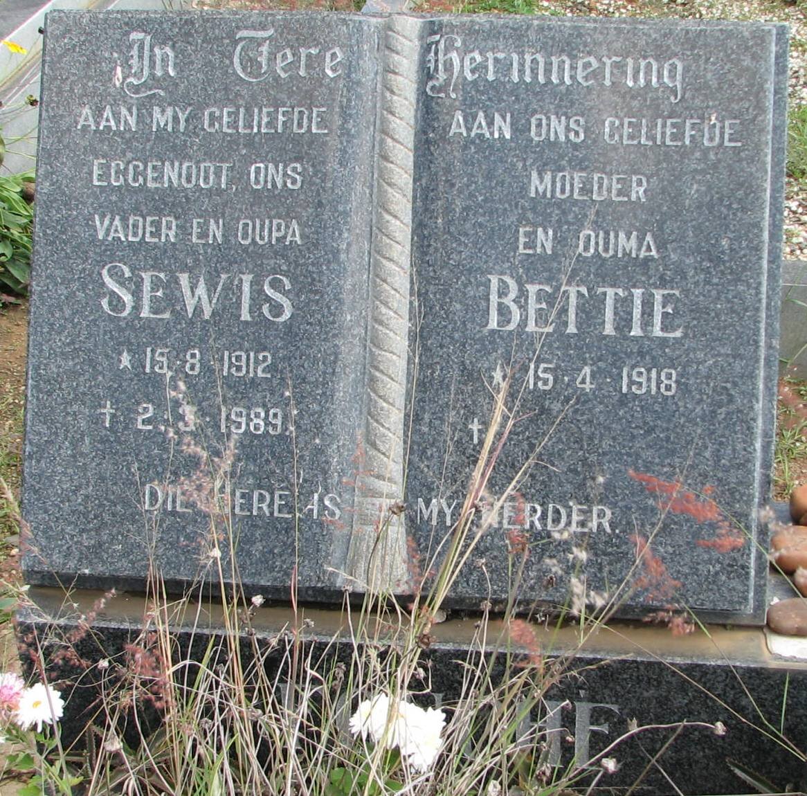 FOUCHE Sewis 1912-1989 &amp; Bettie 1918-
