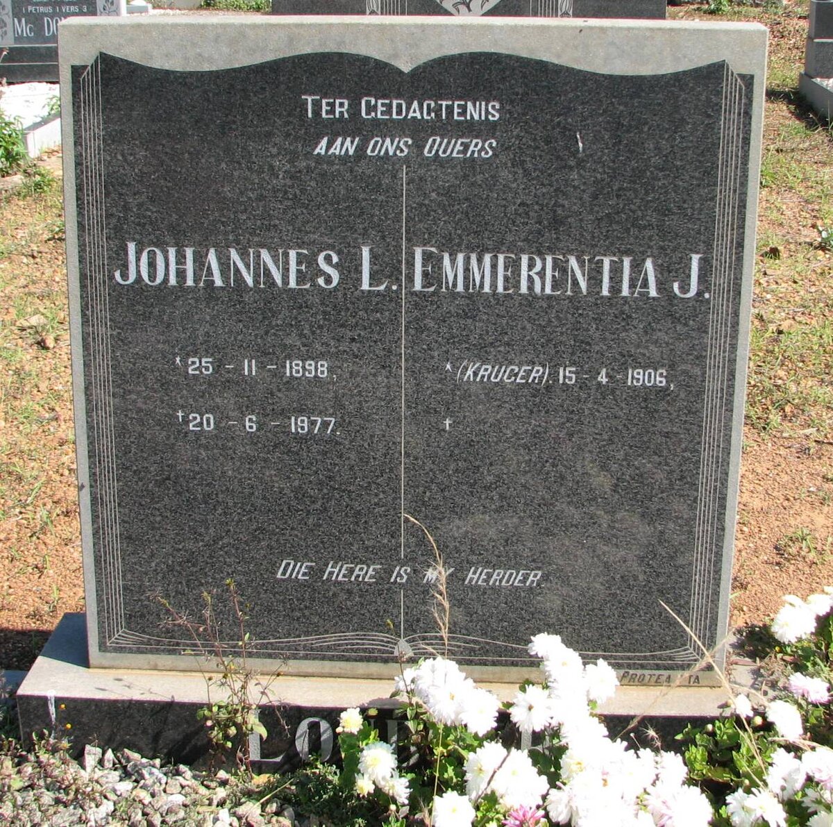 LOUBSER Johannes L. 1898-1977 &amp; Emmerentia J. KRUGER 1906-