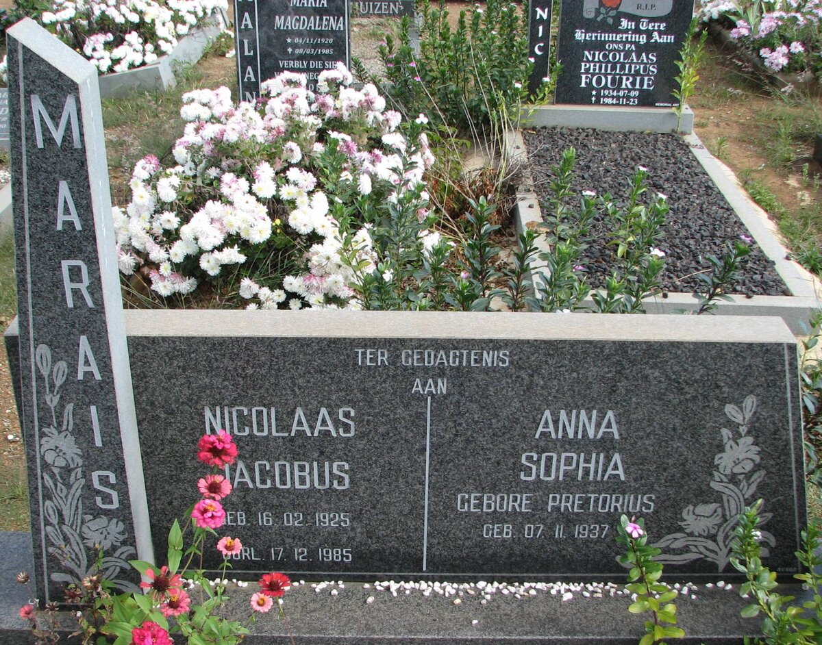 MARAIS Nicolaas Jacobus 1925-1985 &amp; Anna Sophia PRETORIUS 1937-