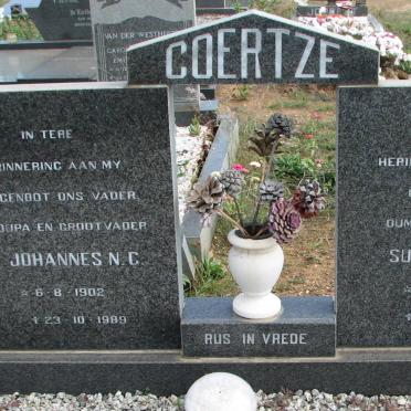 COERTZE Johannes N.C. 1902-1989 &amp; Susanna E. 1906-2003