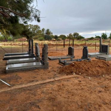 North West, SCHWEIZER-RENEKE district, Witpan 231, farm cemetery