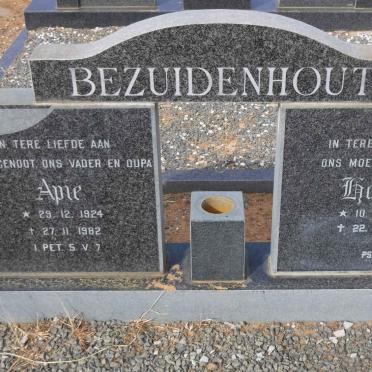 BEZUIDENHOUT Apie 1924-1982 &amp; Hansie 1931-2015