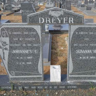DREYER Johannes G. 1942-1989 &amp; Susanna M. 1953-