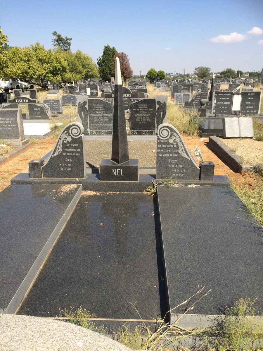 NEL Dick 1915-1985 &amp; Truia 1918-1978