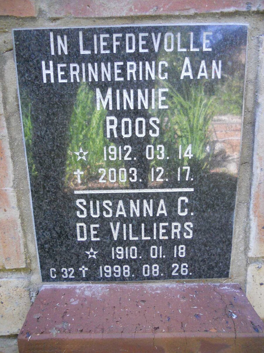ROOS Minnie 1912-2003 :: DE VILLIERS Susanna C. 1910-1998