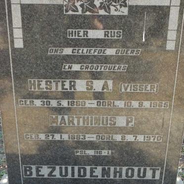BEZUIDENHOUT Marthinus P. 1883-1970 &amp; Hester S.A. VISSER 1880-1965