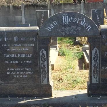 HEERDEN Daniel Rudolf, van 1889-1968 &amp; Fransina A.J.M. 1893-1976