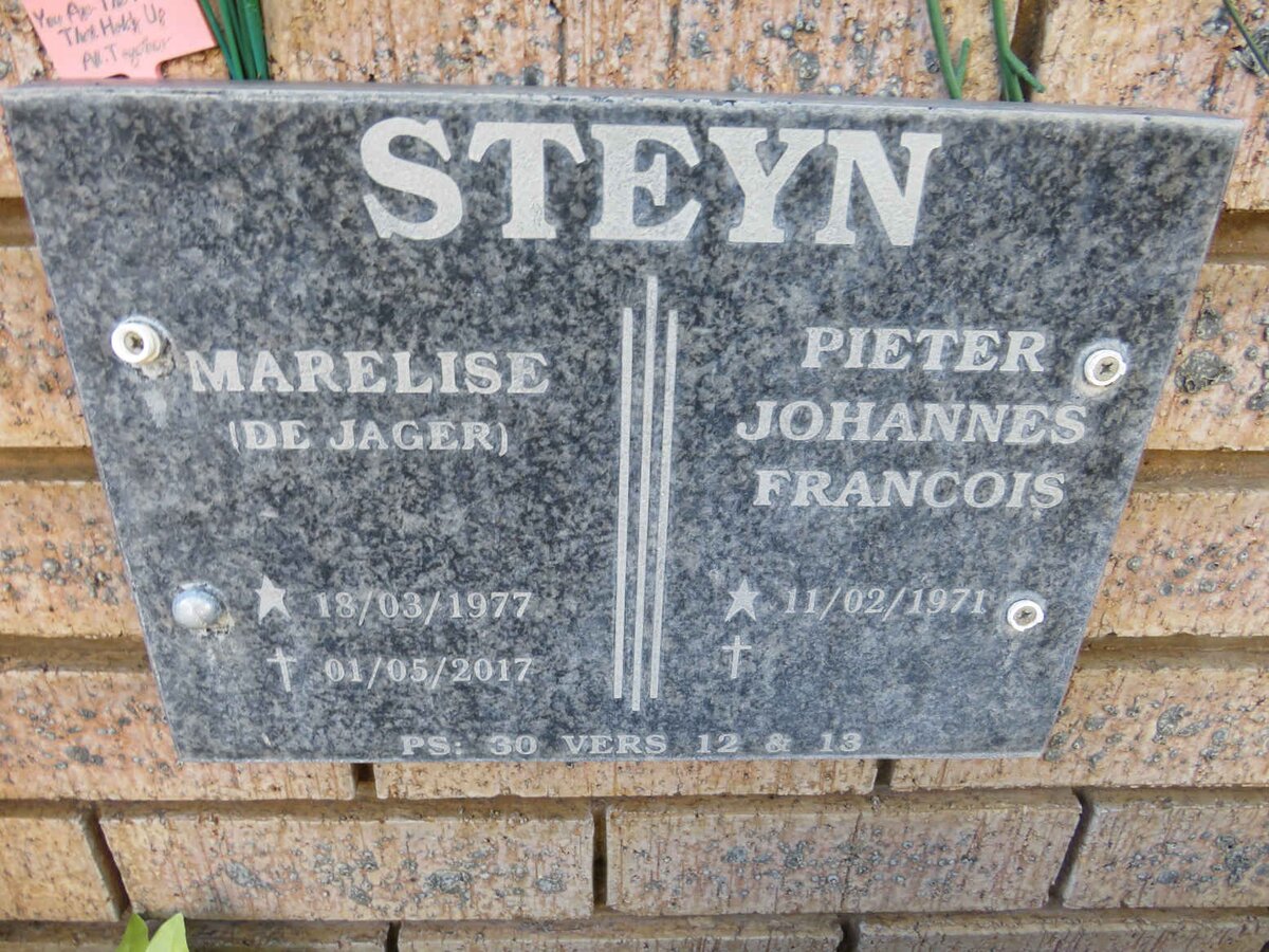 STEYN Pieter Johannes Francois 1971-  & Marelise DE JAGER 1977-2017