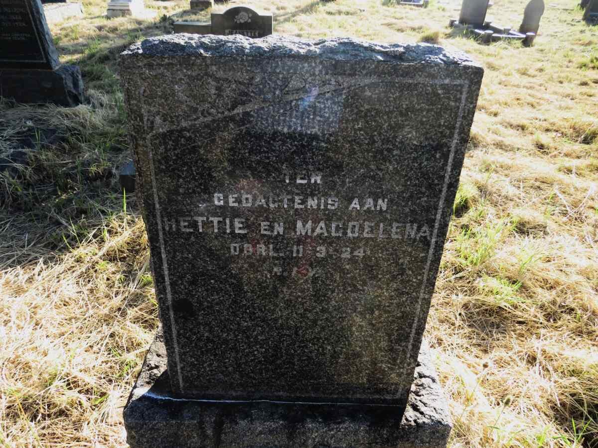 ? Hettie -1924 :: ? Magdelena -1924