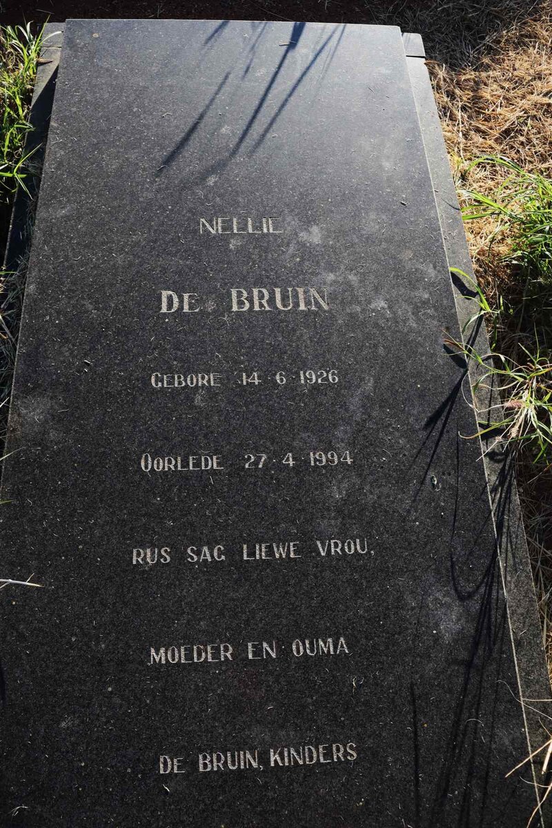 BRUIN Nellie, de 1926-1994
