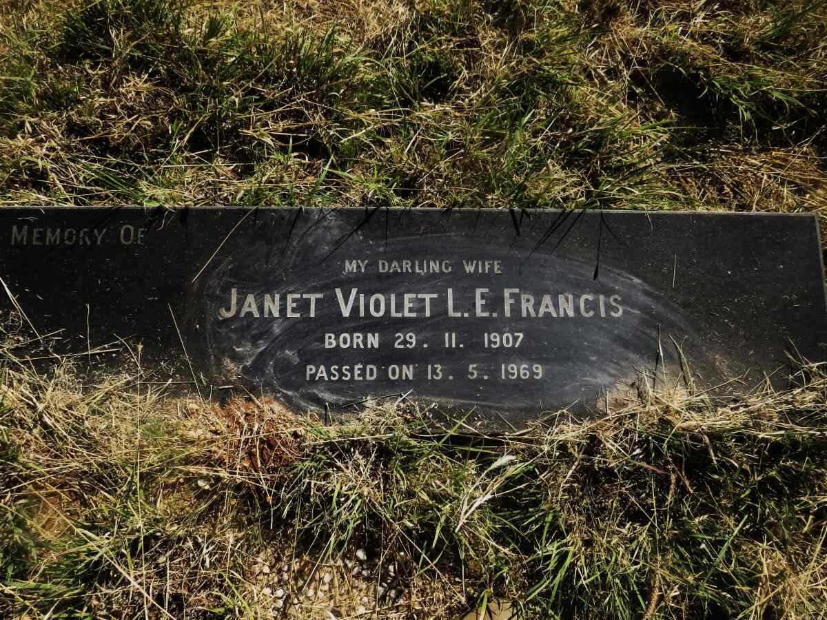 FRANCIS Robert Richard 1914-1979 & Janet Violet L.E. 1907-1969_2