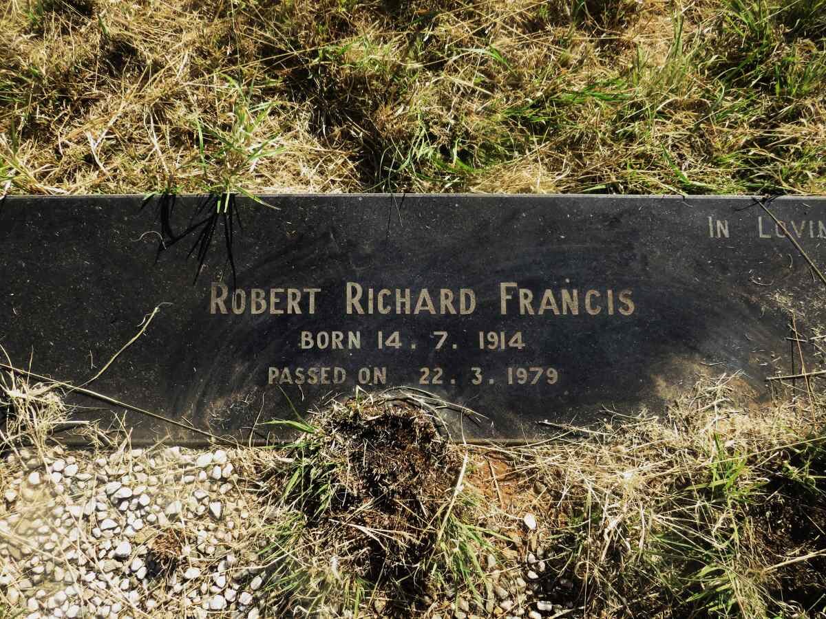 FRANCIS Robert Richard 1914-1979 & Janet Violet L.E. 1907-1969_1