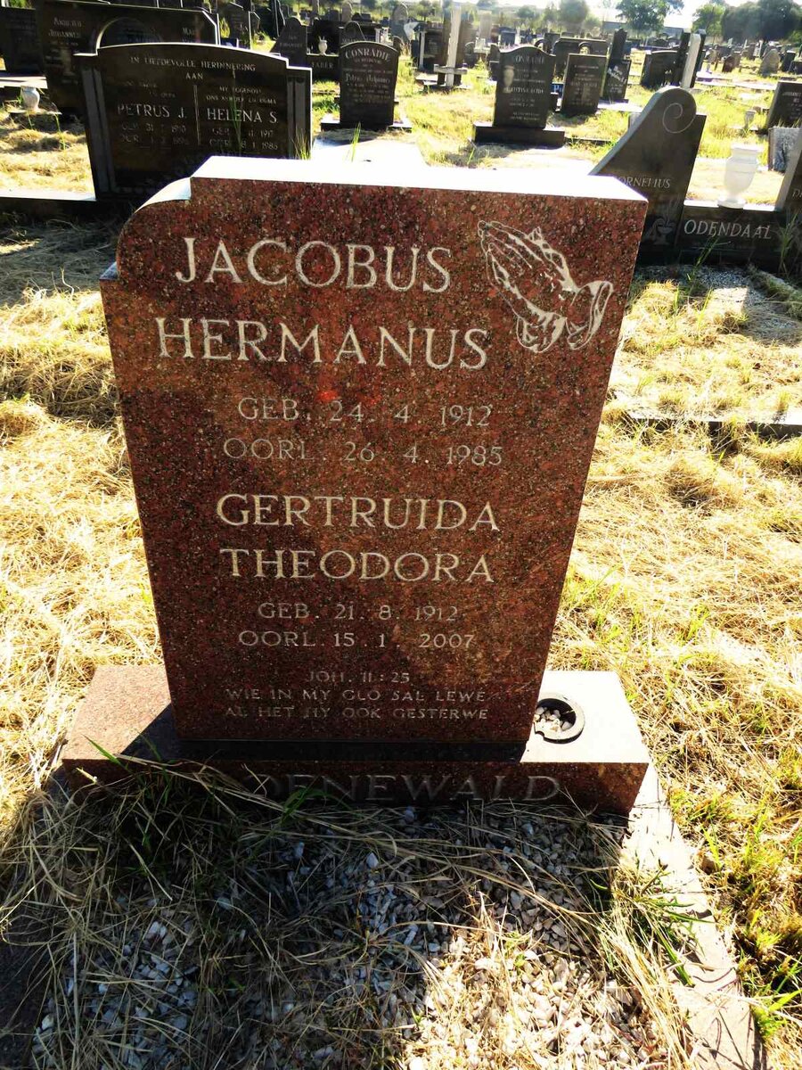 GROENEWALD Jacobus Hermanus 1912-1985 & Gertruida Theodora 1912-2007