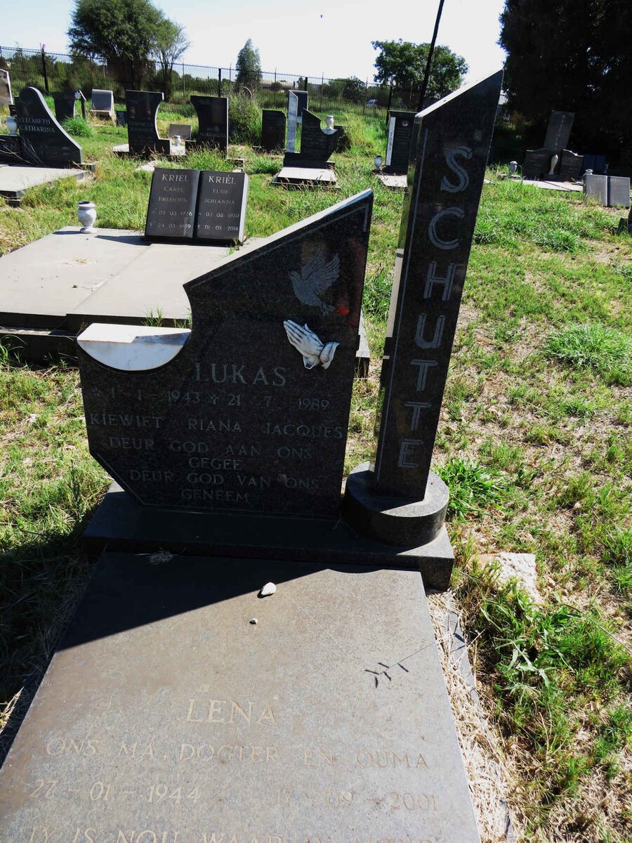 SCHUTTE Lukas 1943-1989 & Lena 1944-2001_1