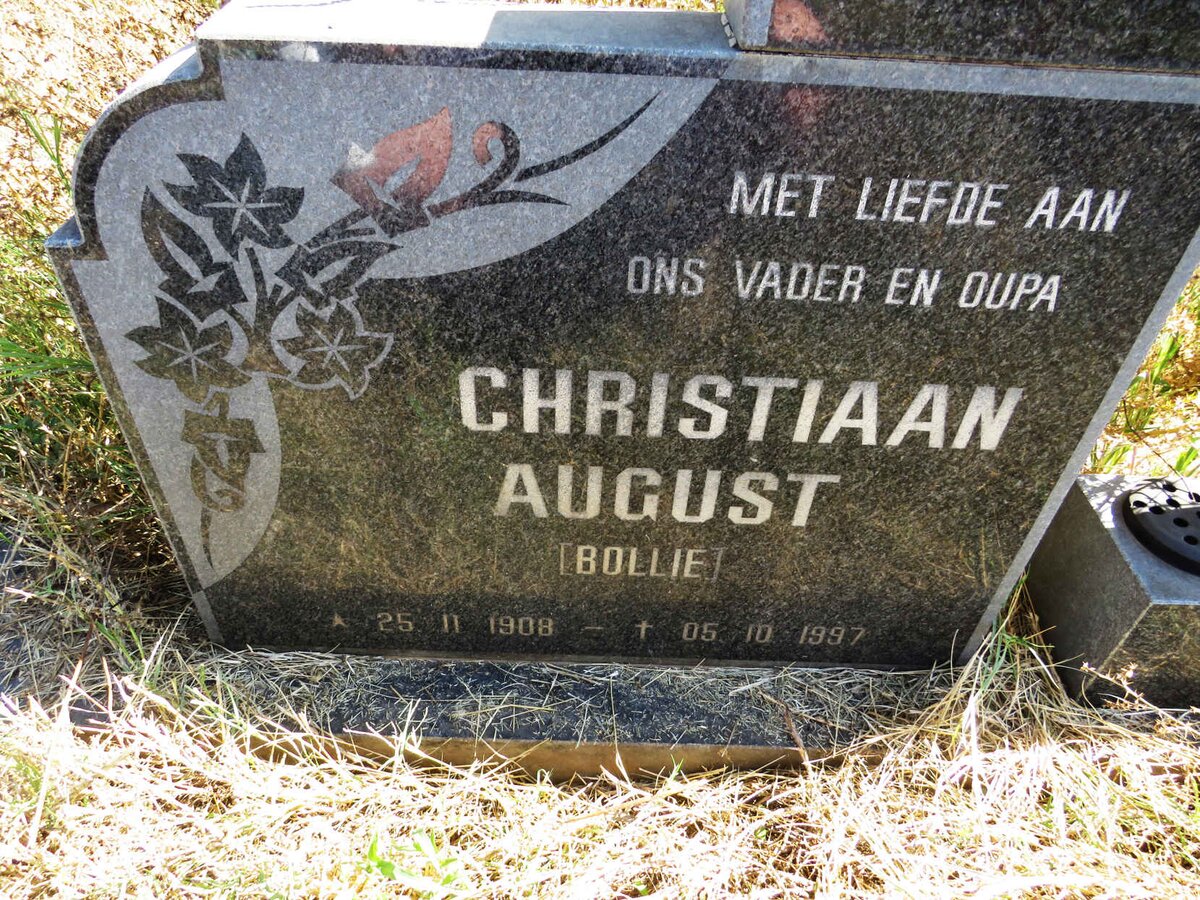 VIEWEG Christiaan August 1908-1997 & Martha Johanna Marie KOEKEMOER 1916-1999_2