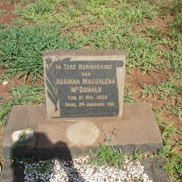 McDONALD Adriana Magdalena 1909-1911