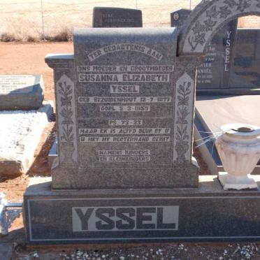 YSSEL Daniel Johannes 1873-1947 &amp; Susanna Elizabeth BEZUIDENHOUT 1877-1955