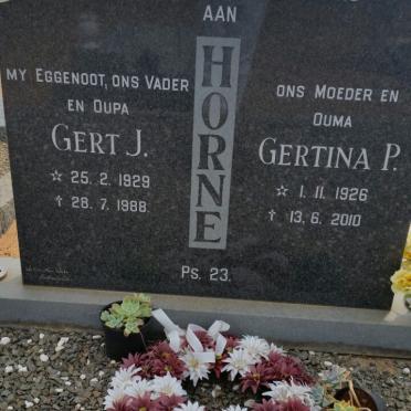 HORNE Gert J. 1929-1988 &amp; Gertina P. 1926-2010