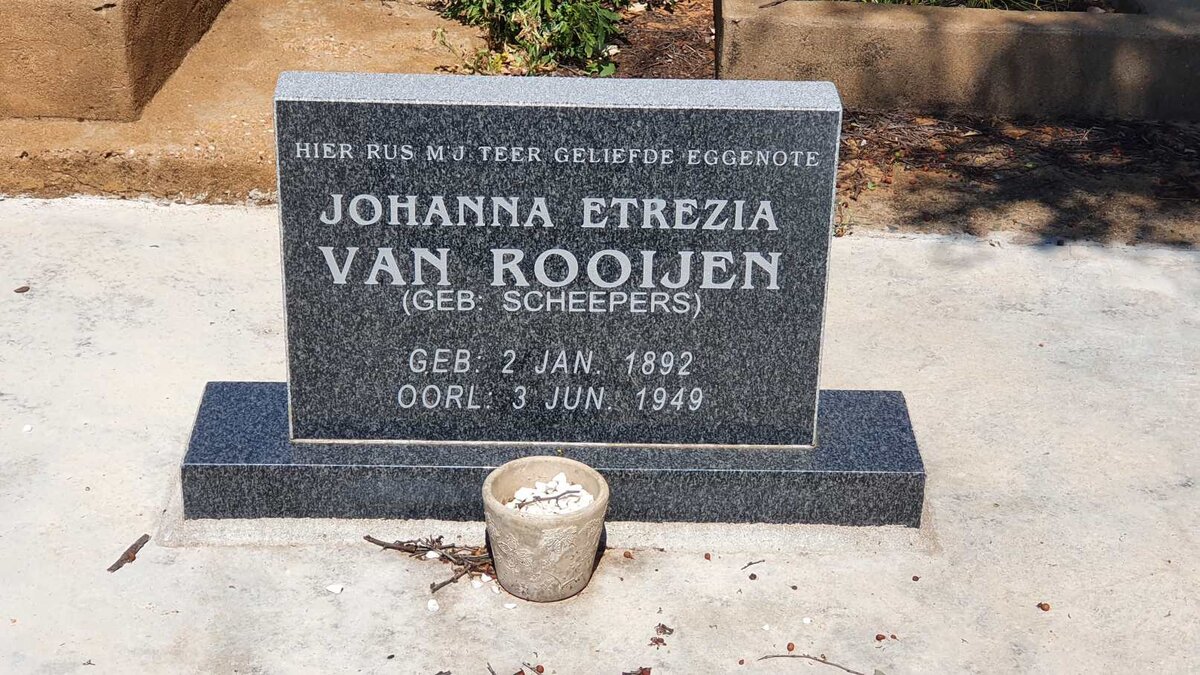 ROOIJEN Johanna Etrezia, van nee SCHEEPERS 1892-1949