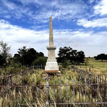 North West, VRYBURG district, Mareetsane, Chobham 149, Imperial Light Horse / Anglo Boer War Memorial  